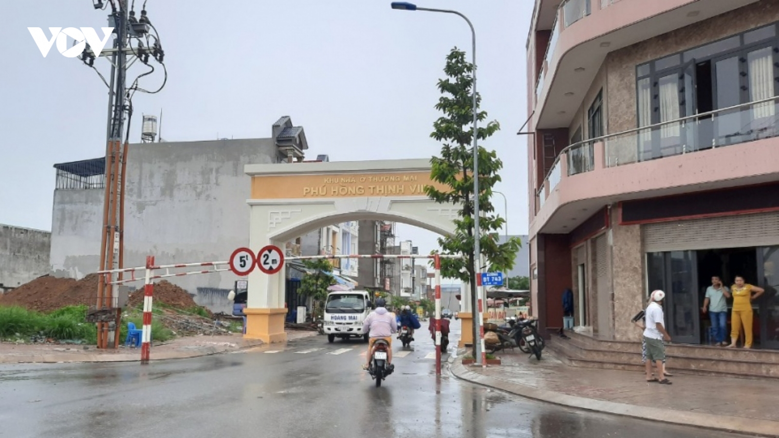 Ngăn chặn giao dịch của Công ty bất động sản Phú Hồng Thịnh ở Bình Dương