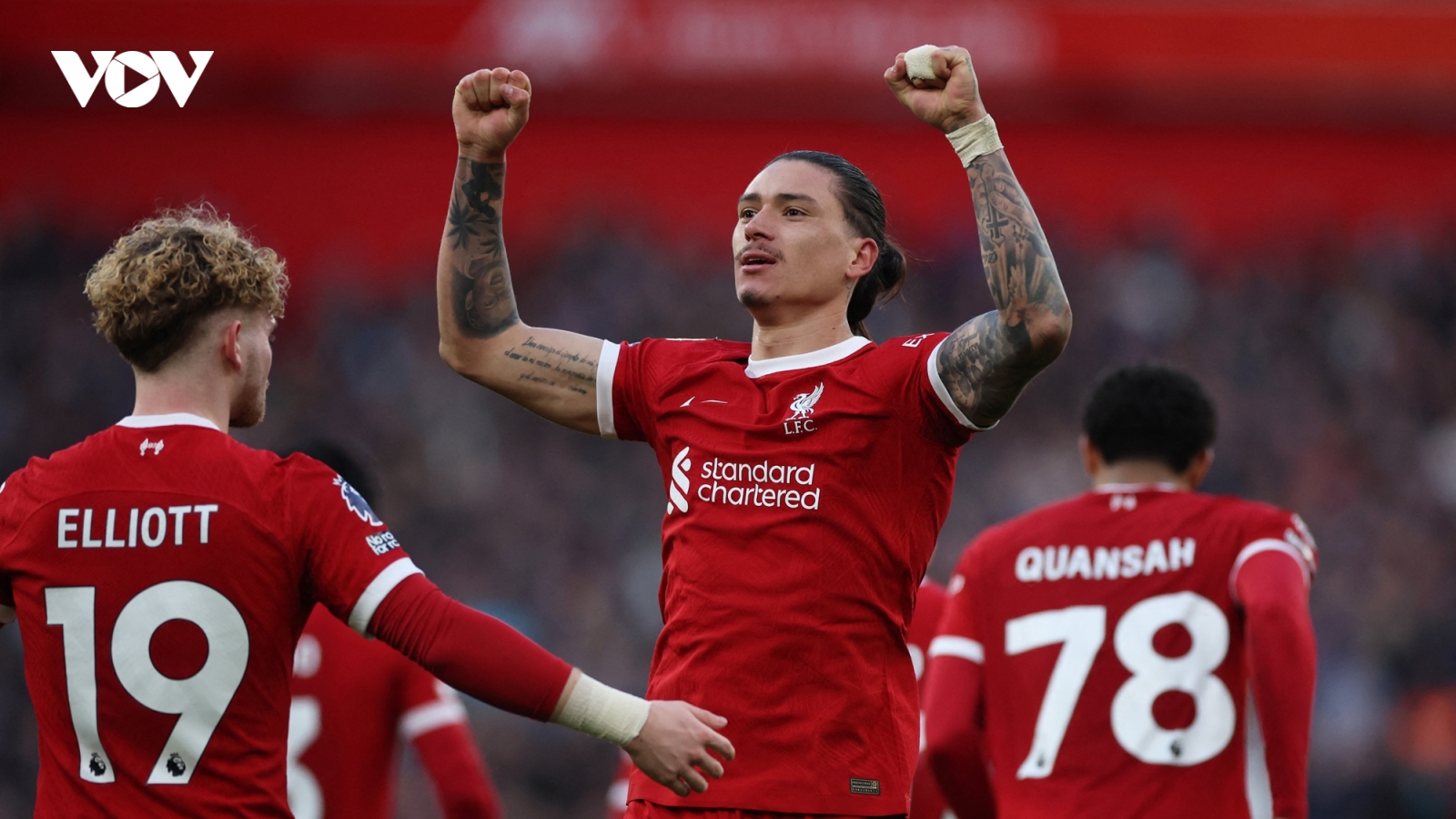 Kết quả Ngoại hạng Anh: Liverpool đòi lại ngôi đầu, Tottenham lội ngược dòng