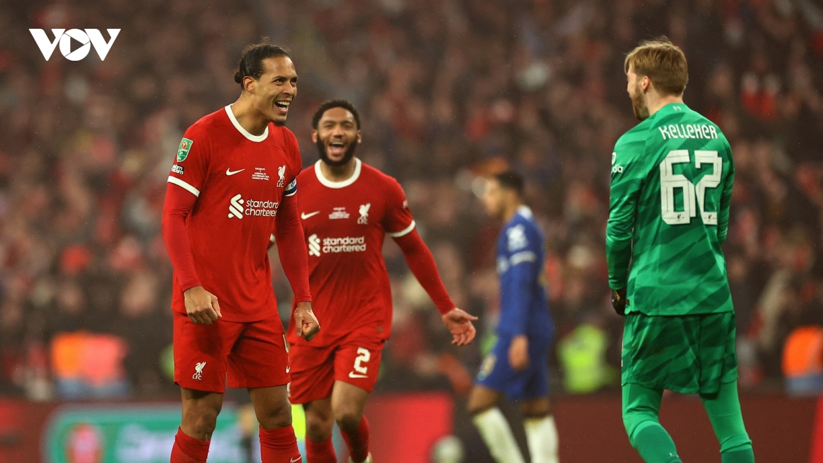 Bảng xếp hạng Ngoại hạng Anh mới nhất: Liverpool dẫn đầu, MU bị theo sát