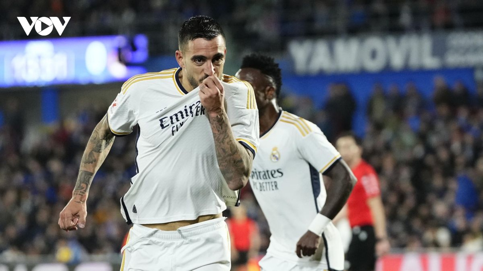 Thắng trận derby, Real Madrid trở lại ngôi đầu La Liga