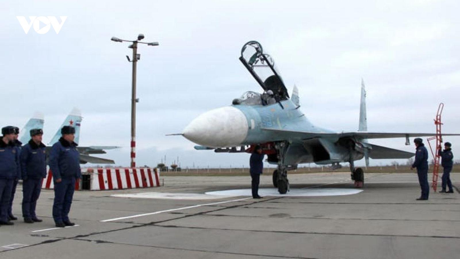 Sân bay Belbek vừa bị Ukraine tấn công quan trọng với Nga như thế nào?