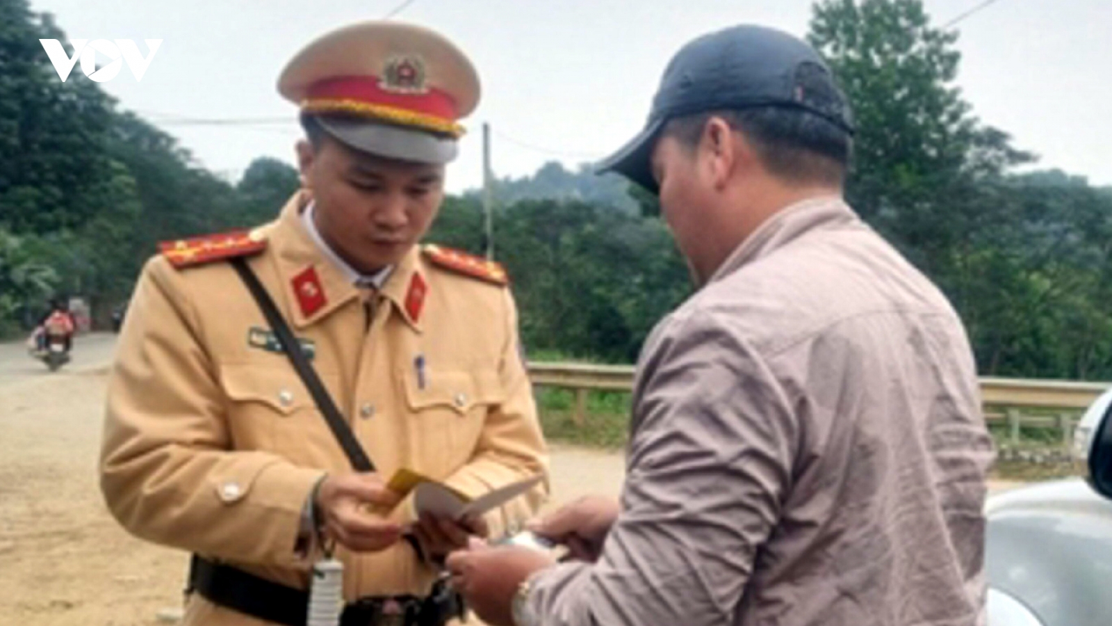 Mùng 2 Tết Giáp Thìn, toàn quốc xảy ra 83 vụ tai nạn giao thông