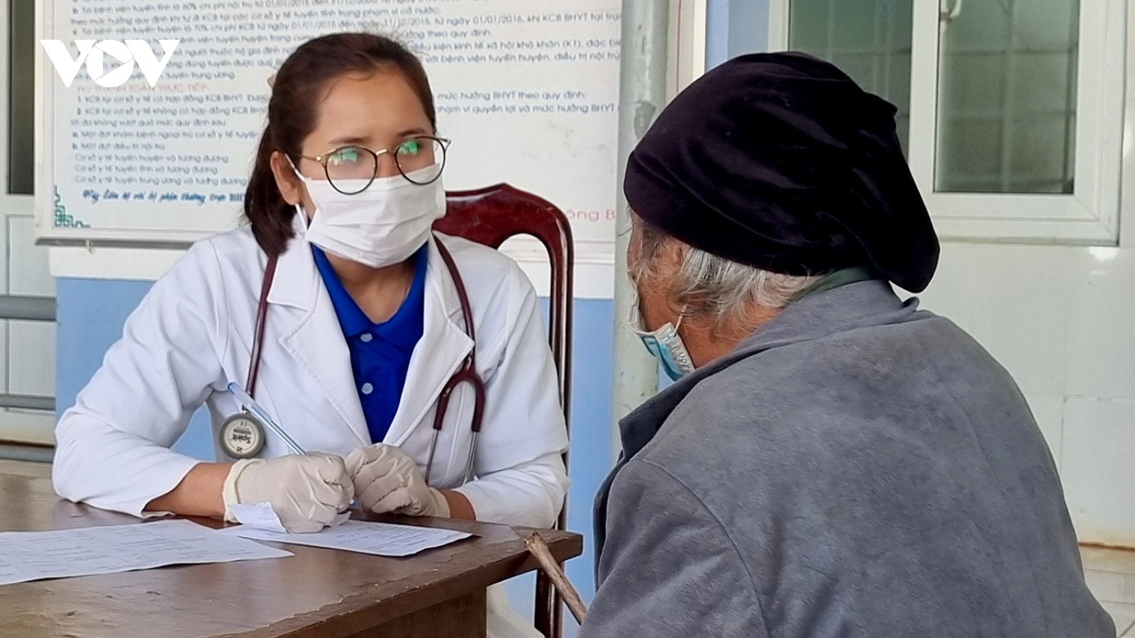 Thầy thuốc trẻ Đắk Lắk tình nguyện vì sức khỏe cộng đồng