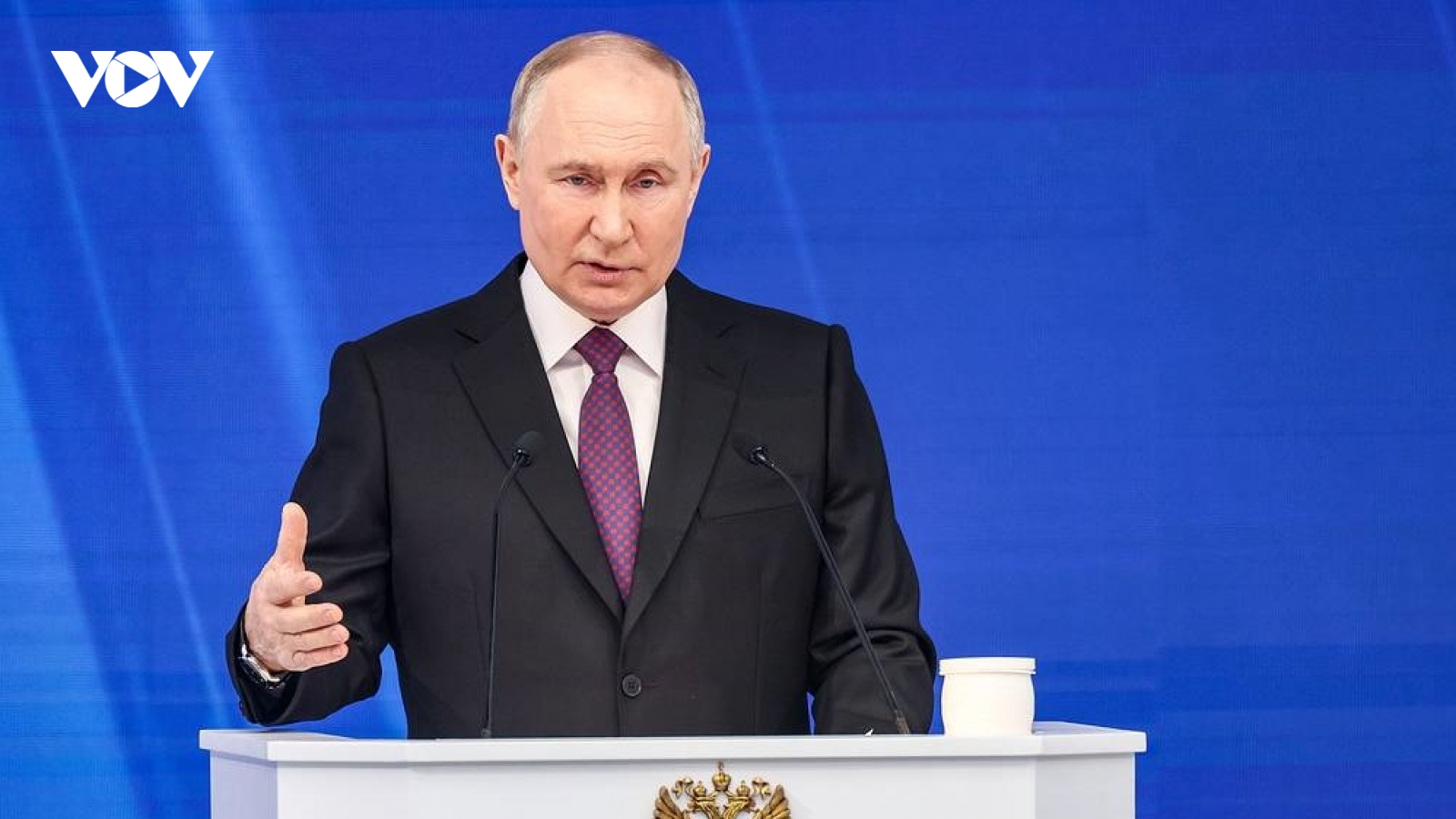 Tổng thống Putin muốn gặp đối thủ bầu cử và đề cập vấn đề nhân sự chính phủ Nga