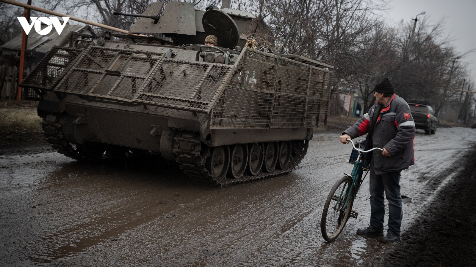 Ukraine thông báo rút bớt quân ở Avdiivka