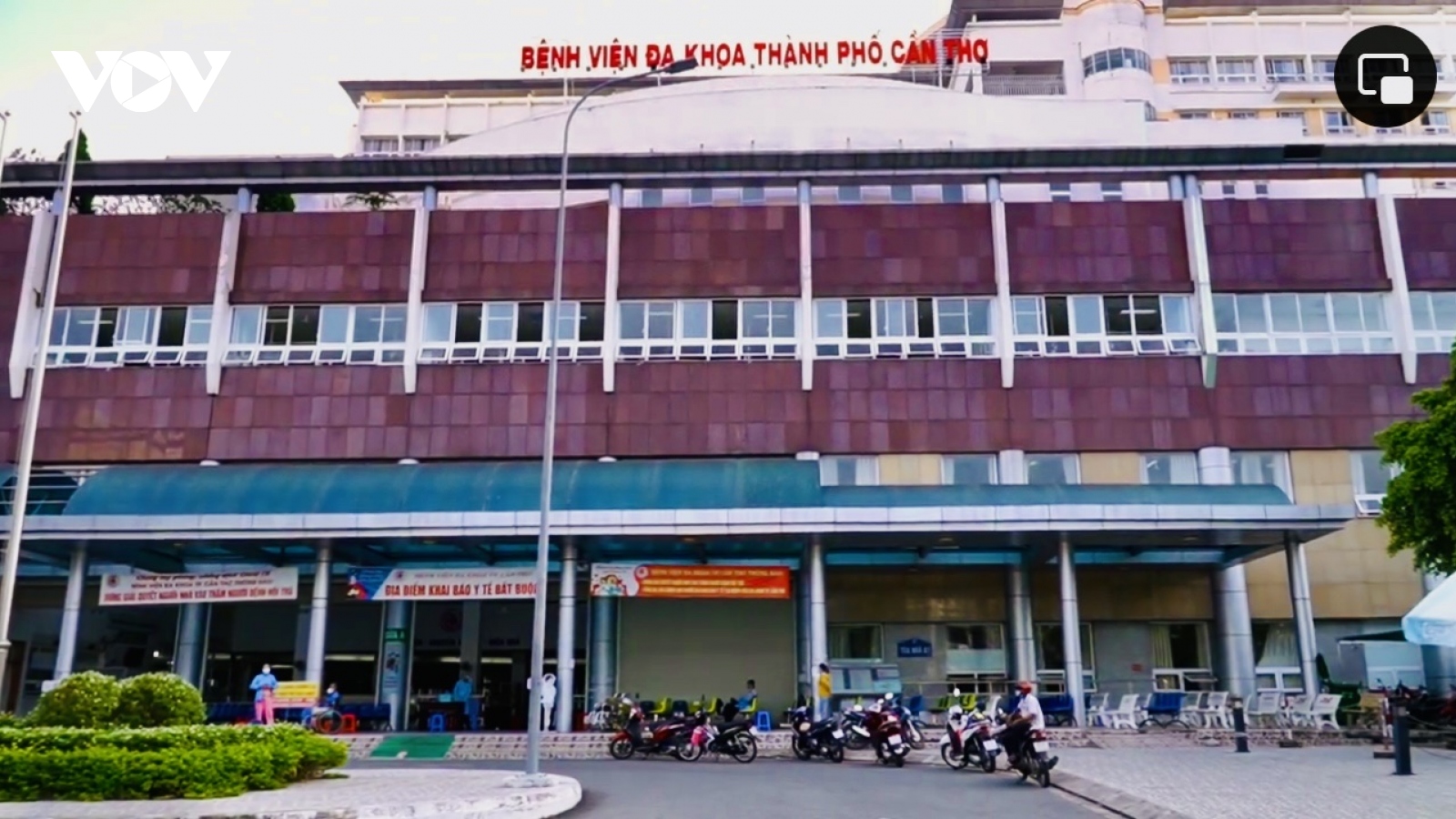 2 năm liền Bệnh viện Đa khoa Cần Thơ thiếu giám đốc và lãnh đạo 10 khoa, phòng