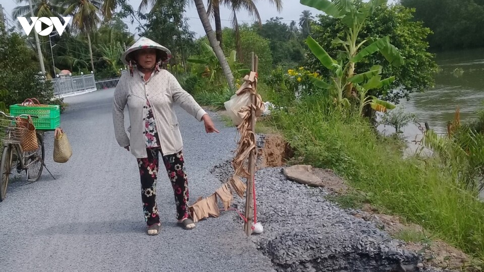 Cần sớm khắc phục khẩn cấp điểm sạt lở gây “hố tử thần” tại Tiền Giang