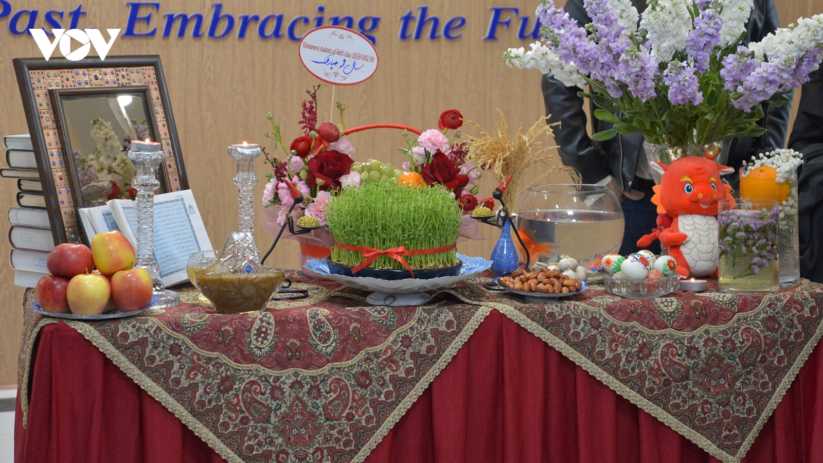 Sự giống nhau kỳ lạ giữa Tết Nowruz Iran và Tết Nguyên đán Việt Nam