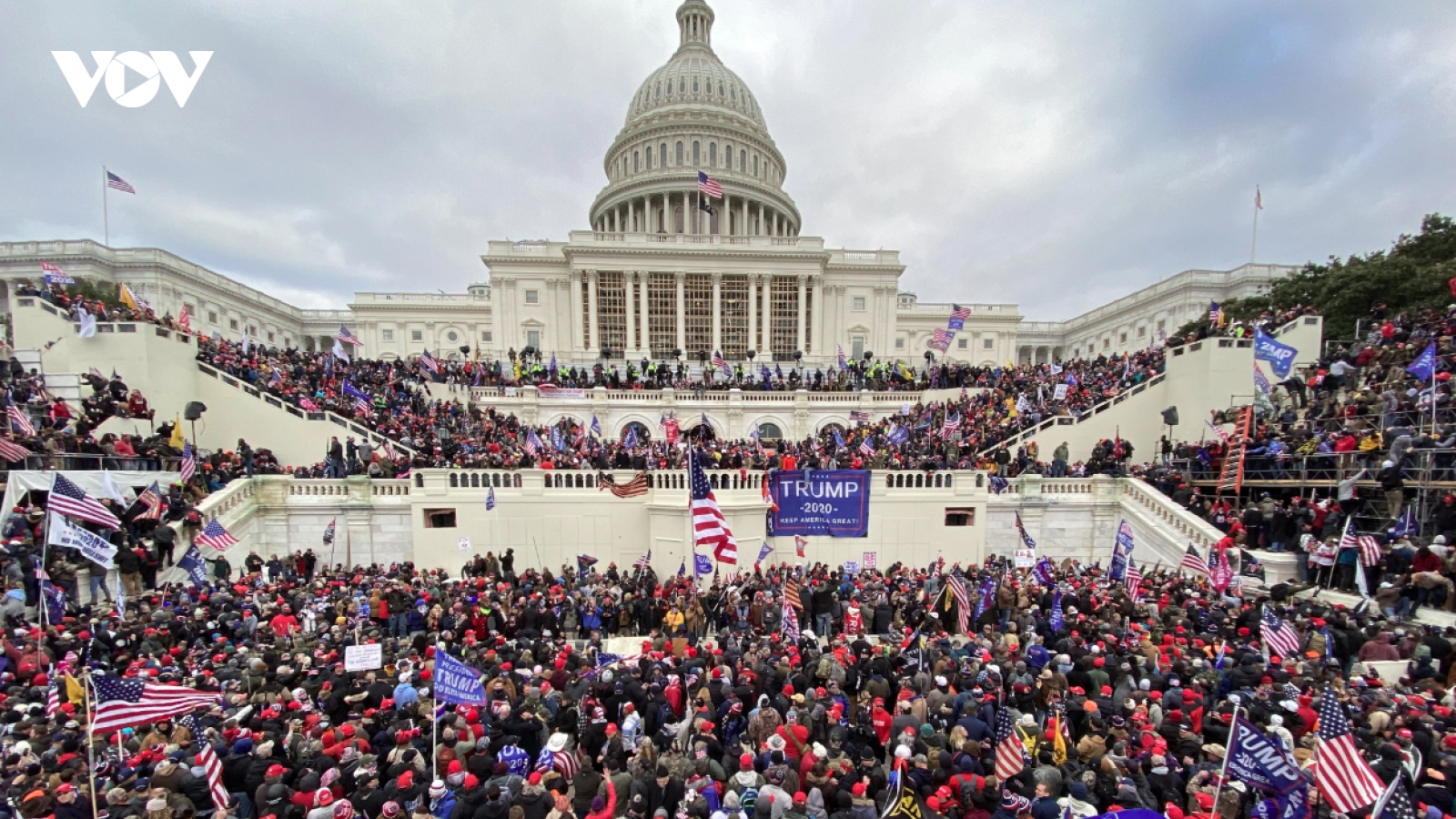 Cuộc bạo loạn tại Điện Capitol không còn là “gót chân Asin” của ông Trump