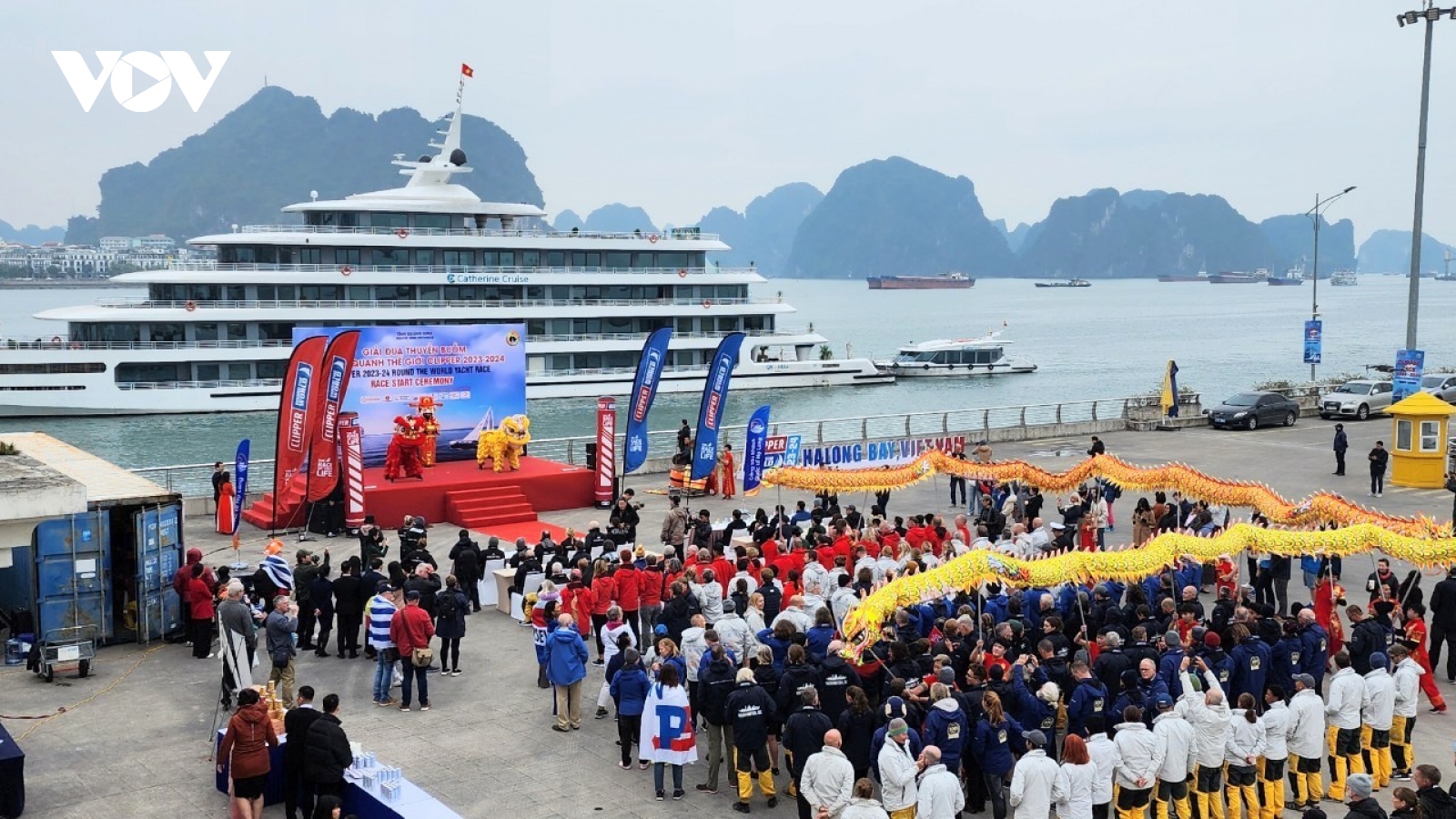 Cuộc thi thuyền buồm thế giới Clipper Race tiếp tục chặng đua mới từ Hạ Long