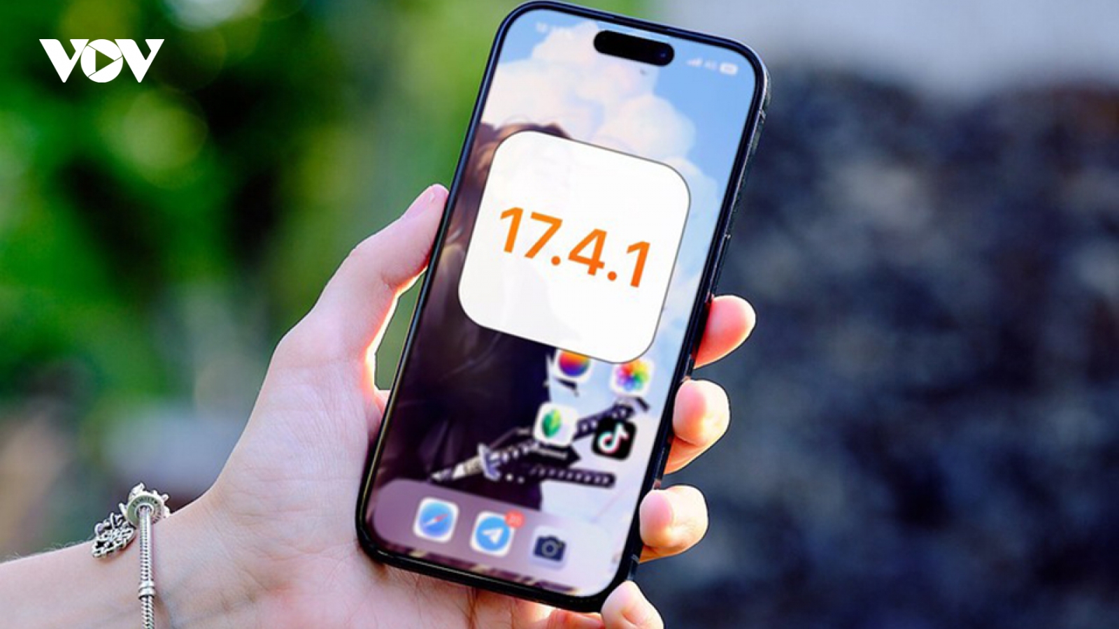 Bản cập nhật iOS 17.4.1 giúp tăng bảo mật, vá lỗi cho iPhone