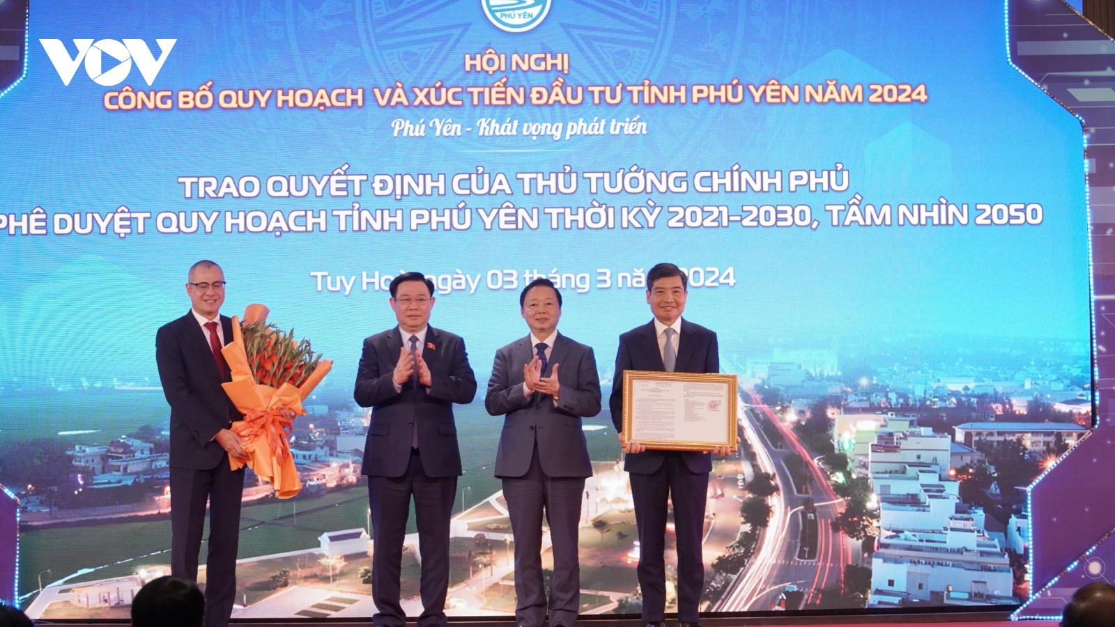 Chủ tịch Quốc hội dự Hội nghị công bố Quy hoạch và Xúc tiến đầu tư tỉnh Phú Yên