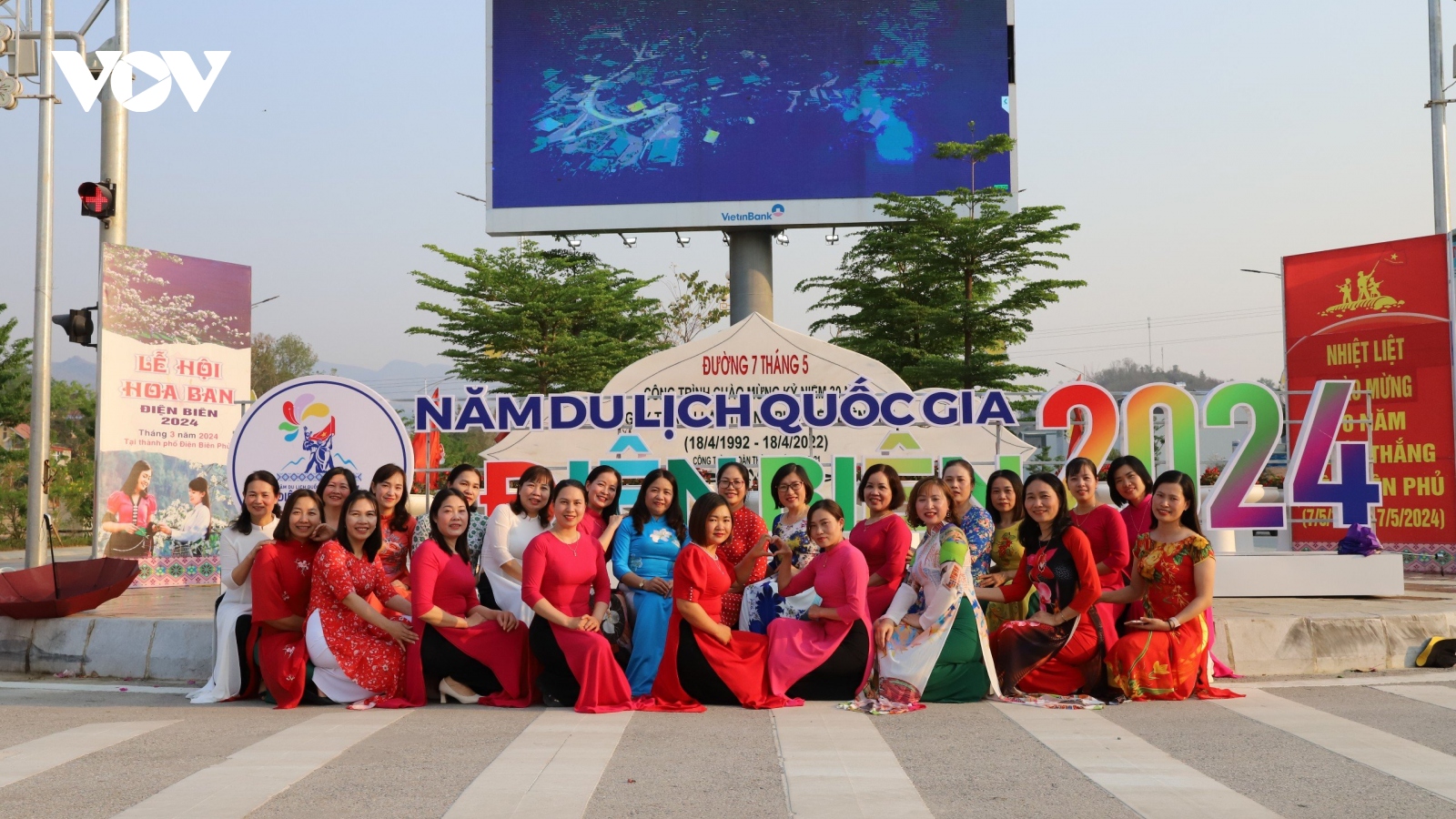 Điện Biên rực rỡ cờ hoa chào đón khai mạc năm Du lịch Quốc gia 2024