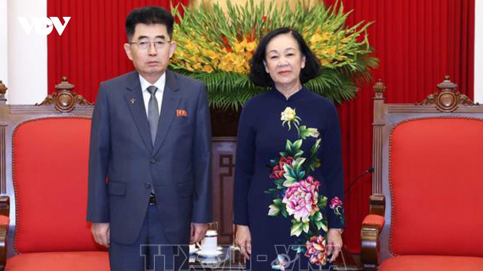 Bà Trương Thị Mai tiếp Đoàn đại biểu Đảng Lao động Triều Tiên