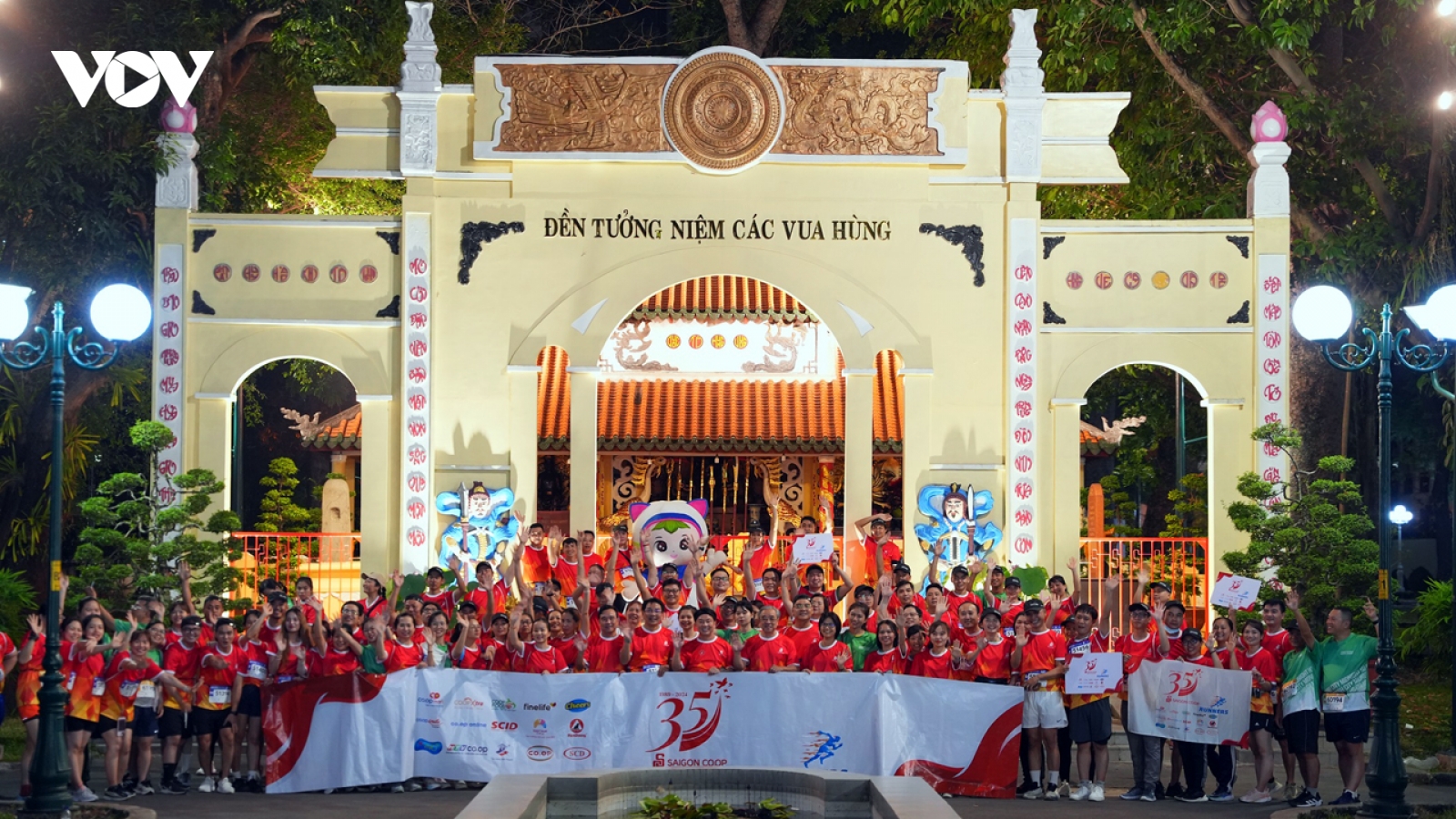 Hơn 350 cán bộ nhân viên Saigon Co.op chinh phục đường đua marathon
