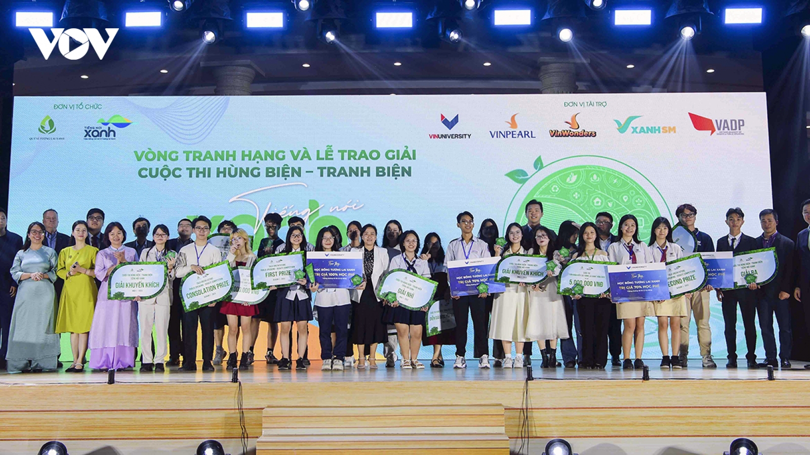 Tìm ra nhà vô địch cuộc thi hùng biện – tranh biện Tiếng nói Xanh