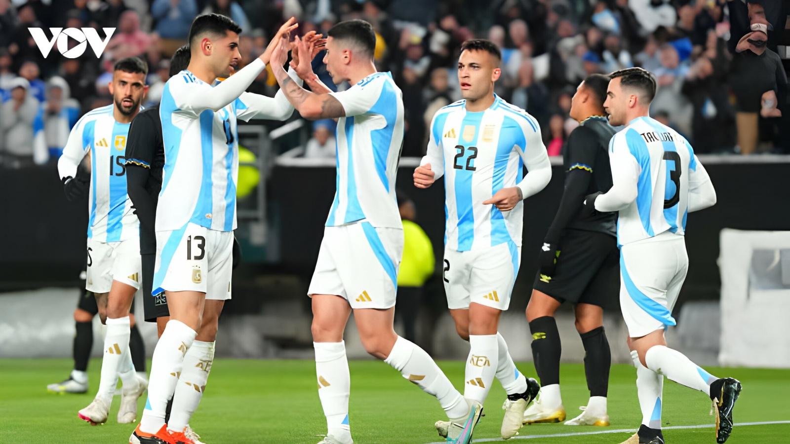 Kết quả giao hữu quốc tế 23/3: ĐT Argentina thắng đậm mà không cần Messi