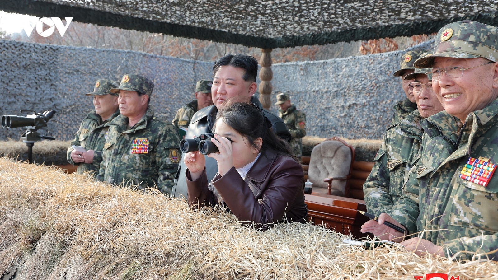 Nhà lãnh đạo Triều Tiên Kim Jong Un kiểm tra các dự án tàu ngầm hạt nhân