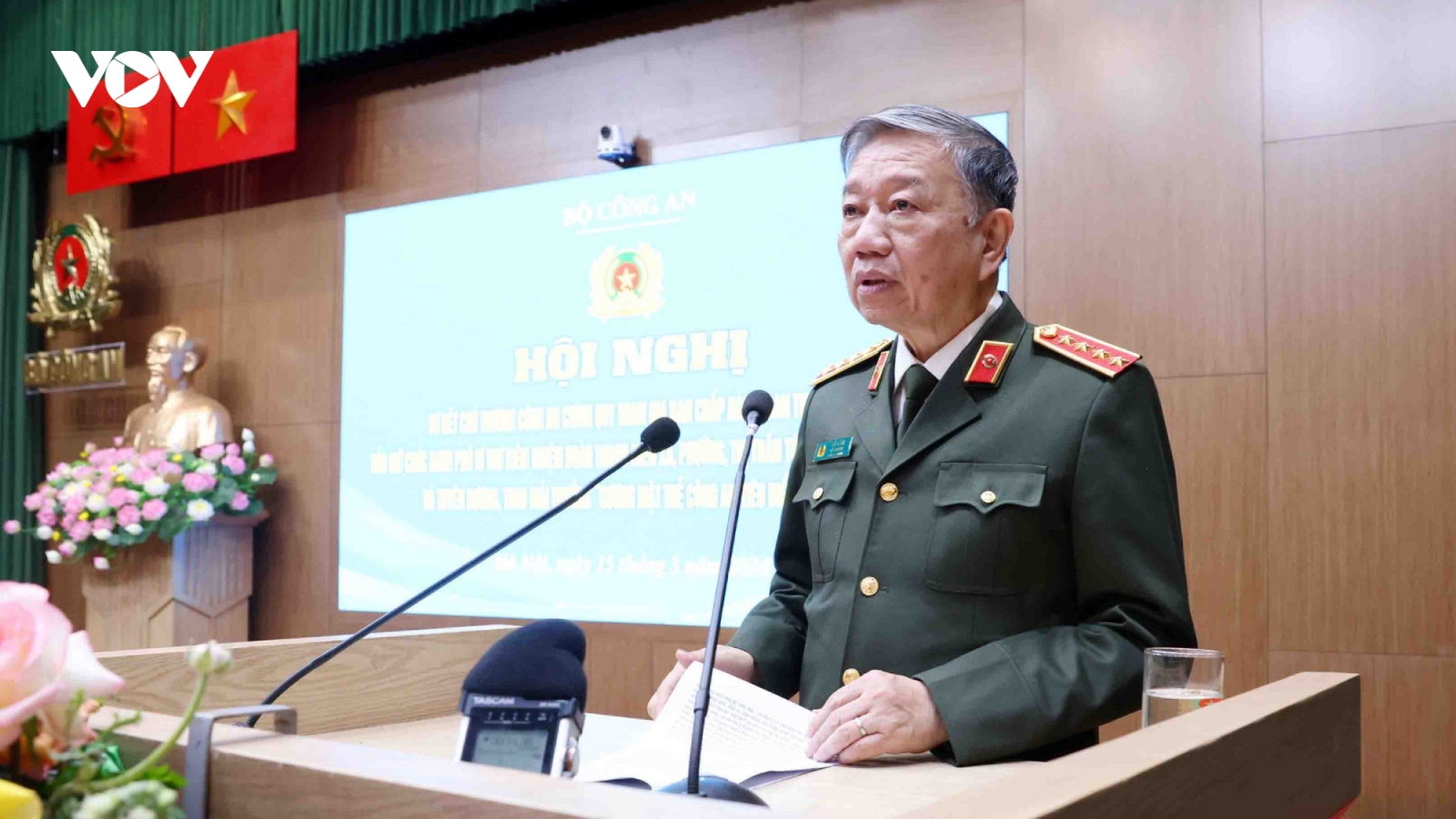 Tăng cường giới thiệu công an chính quy tham gia đoàn thanh niên xã, phường