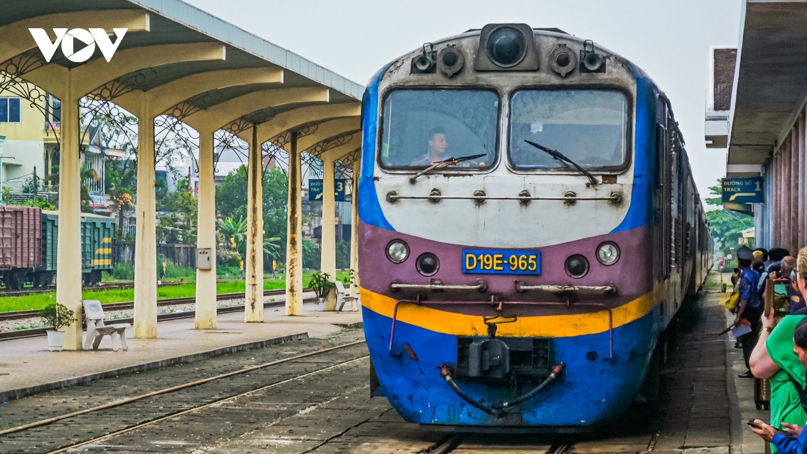 Chuyến tàu du lịch kết nối Huế - Đà Nẵng vận hành vào cuối tháng 3