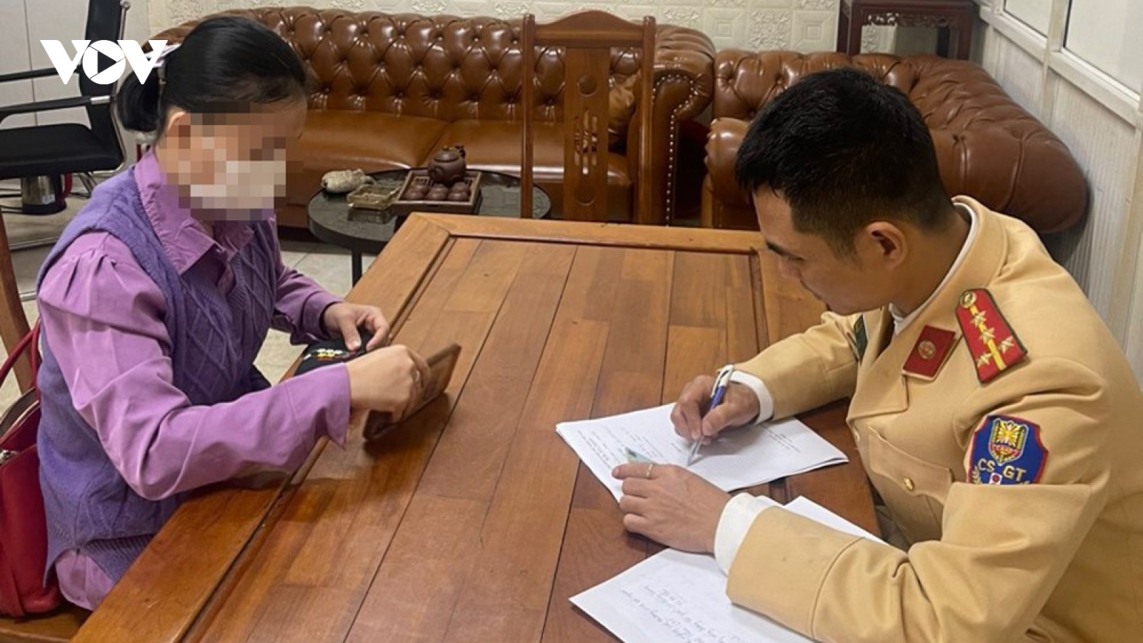 Điều tra thêm lỗi gây tai nạn của nữ tài xế say xỉn ở phố Trần Cung, Hà Nội