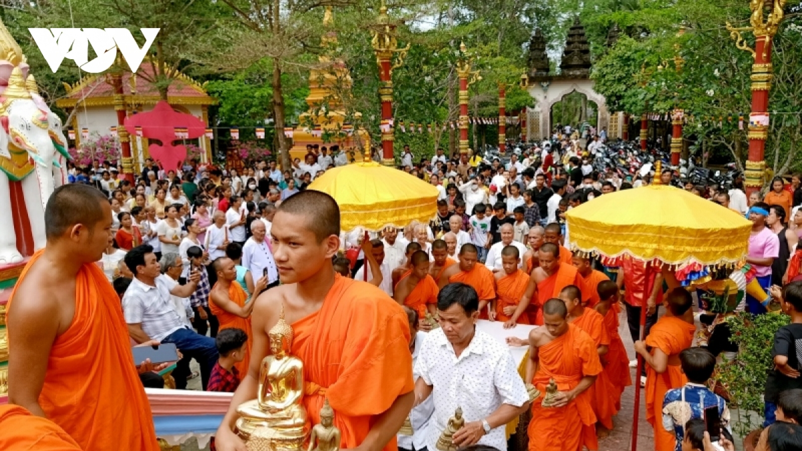 Thủ tướng gửi thư chúc mừng đồng bào Khmer dịp Tết Chôl Chnăm Thmây