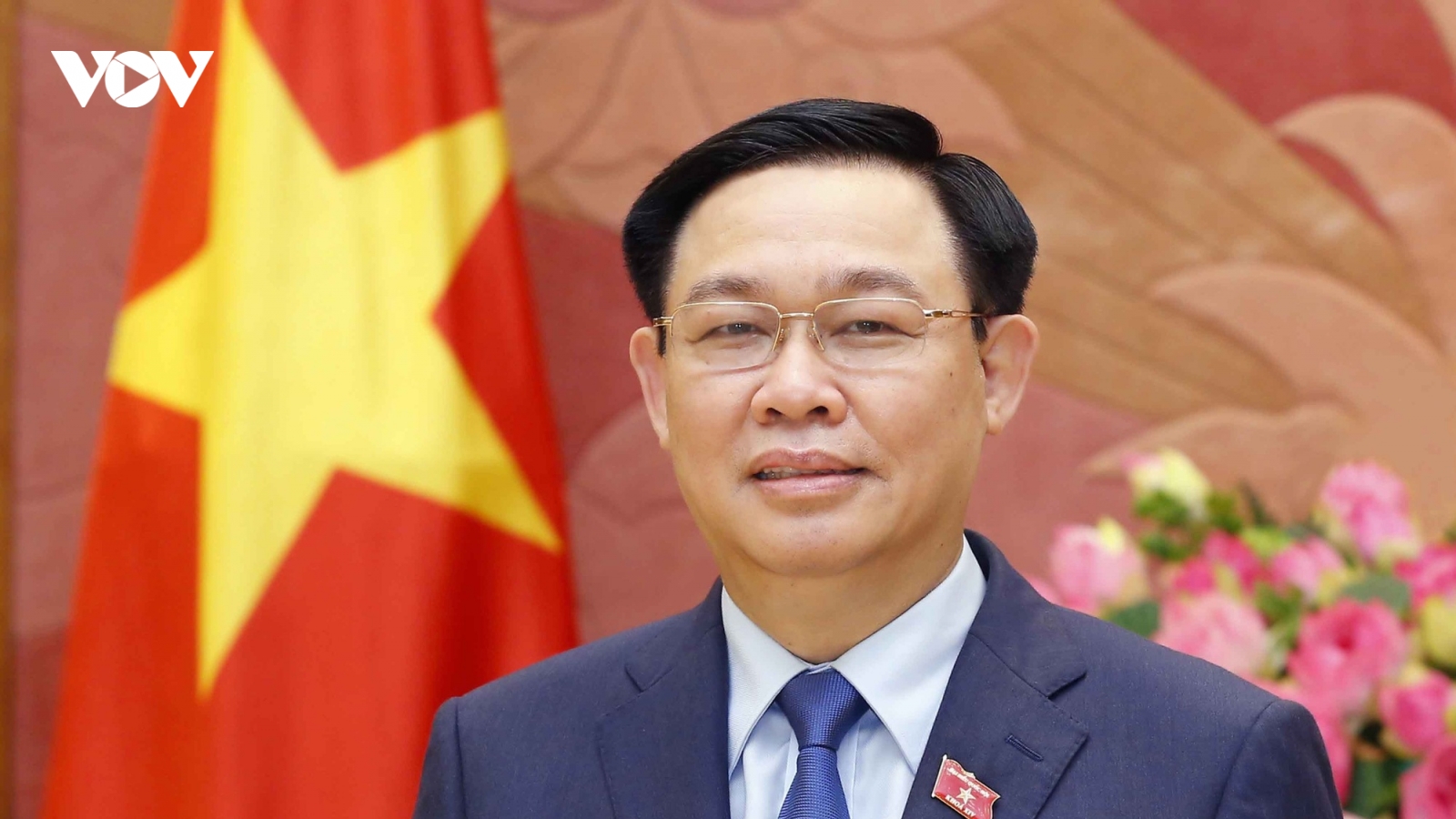 Chủ tịch Quốc hội gửi thư mừng Cố vấn tối cao trực tiếp Quốc vương Campuchia