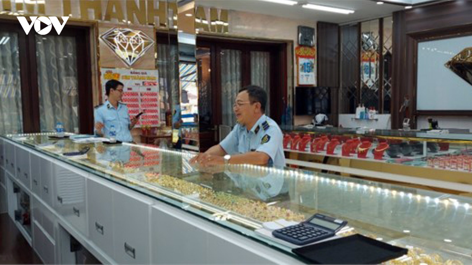 Liên tiếp phát hiện sai phạm tại các doanh nghiệp kinh doanh vàng