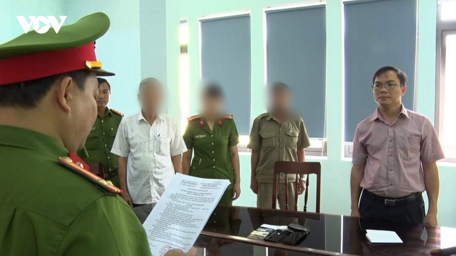 Bắt Phó Trưởng Ban Quản lý Khu kinh tế Dung Quất và các KCN tỉnh Quảng Ngãi