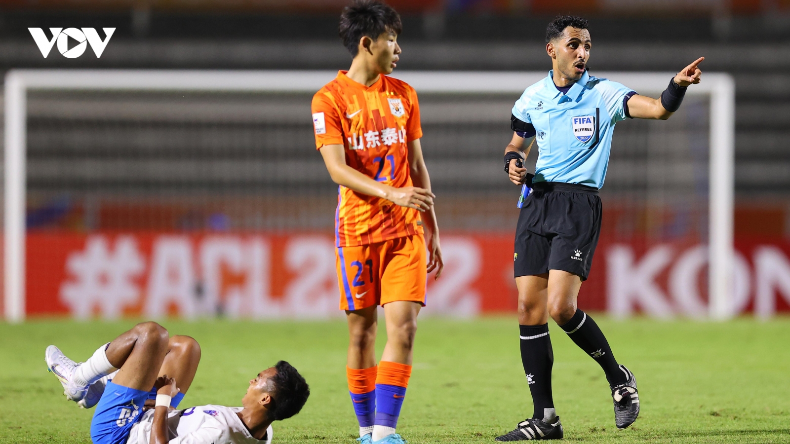 Bất ngờ với trọng tài điều khiển trận U23 Việt Nam - U23 Kuwait