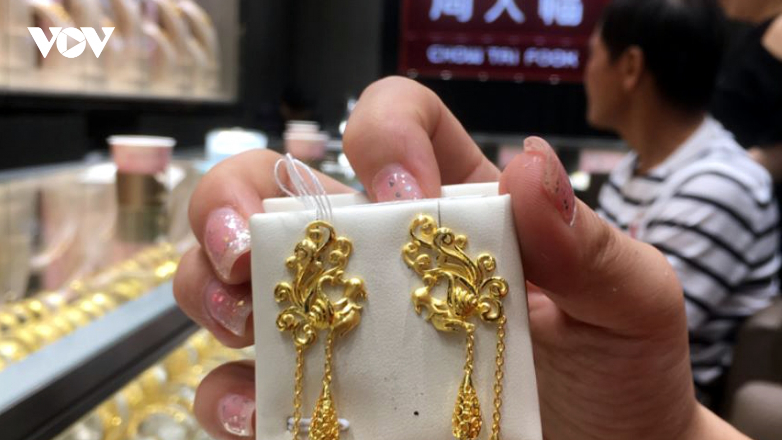 Trung Quốc lên “cơn sốt” tích trữ vàng bất chấp giá vàng liên tục tăng cao