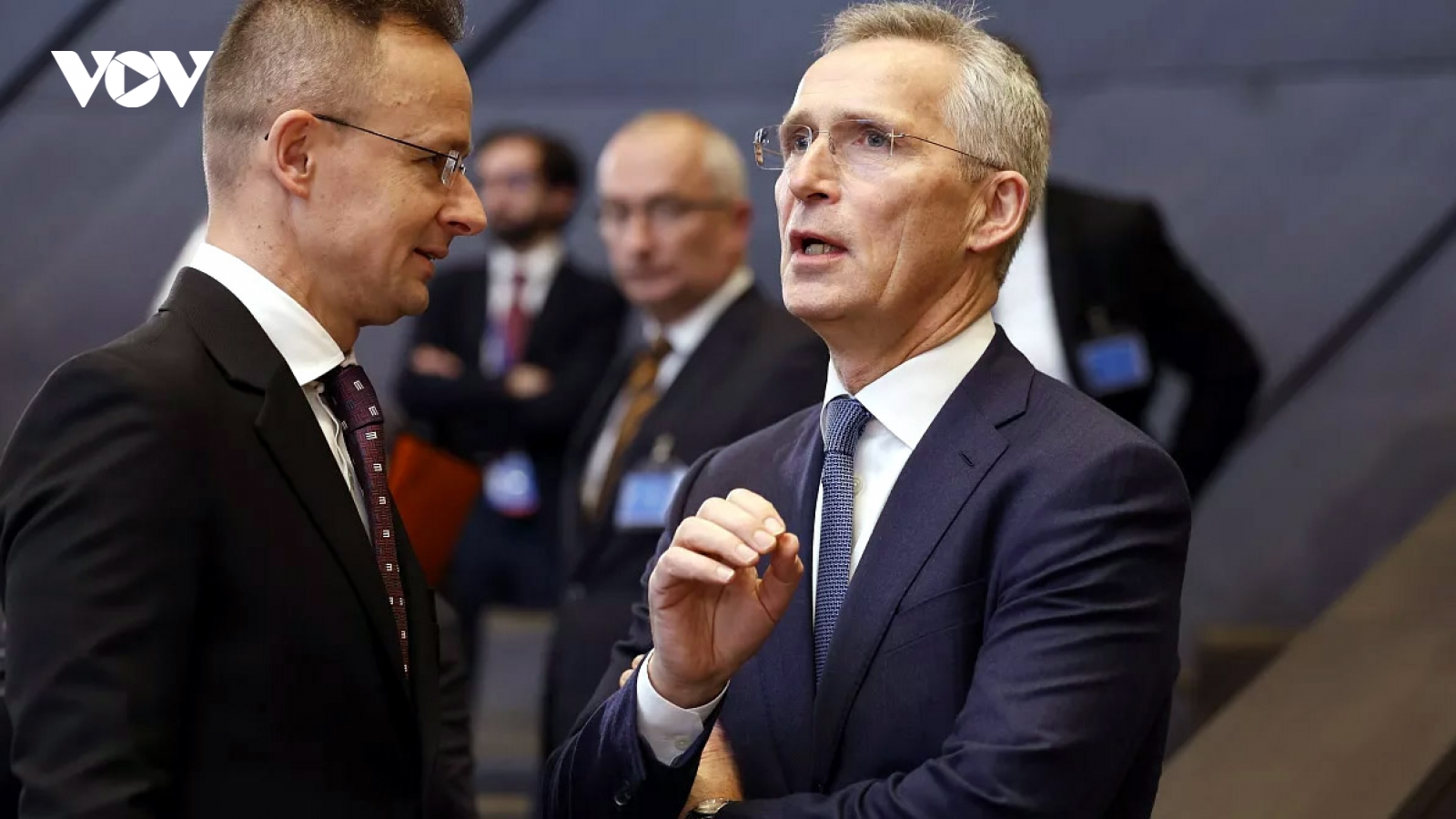Hungary gián tiếp ủng hộ Tổng thống Romania ứng cử Tổng Thư ký NATO