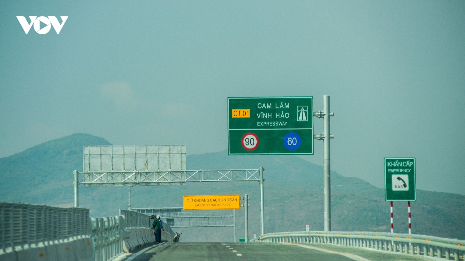 Cao tốc Cam Lâm – Vĩnh Hảo cho xe lưu thông từ 7 giờ sáng ngày 26/4