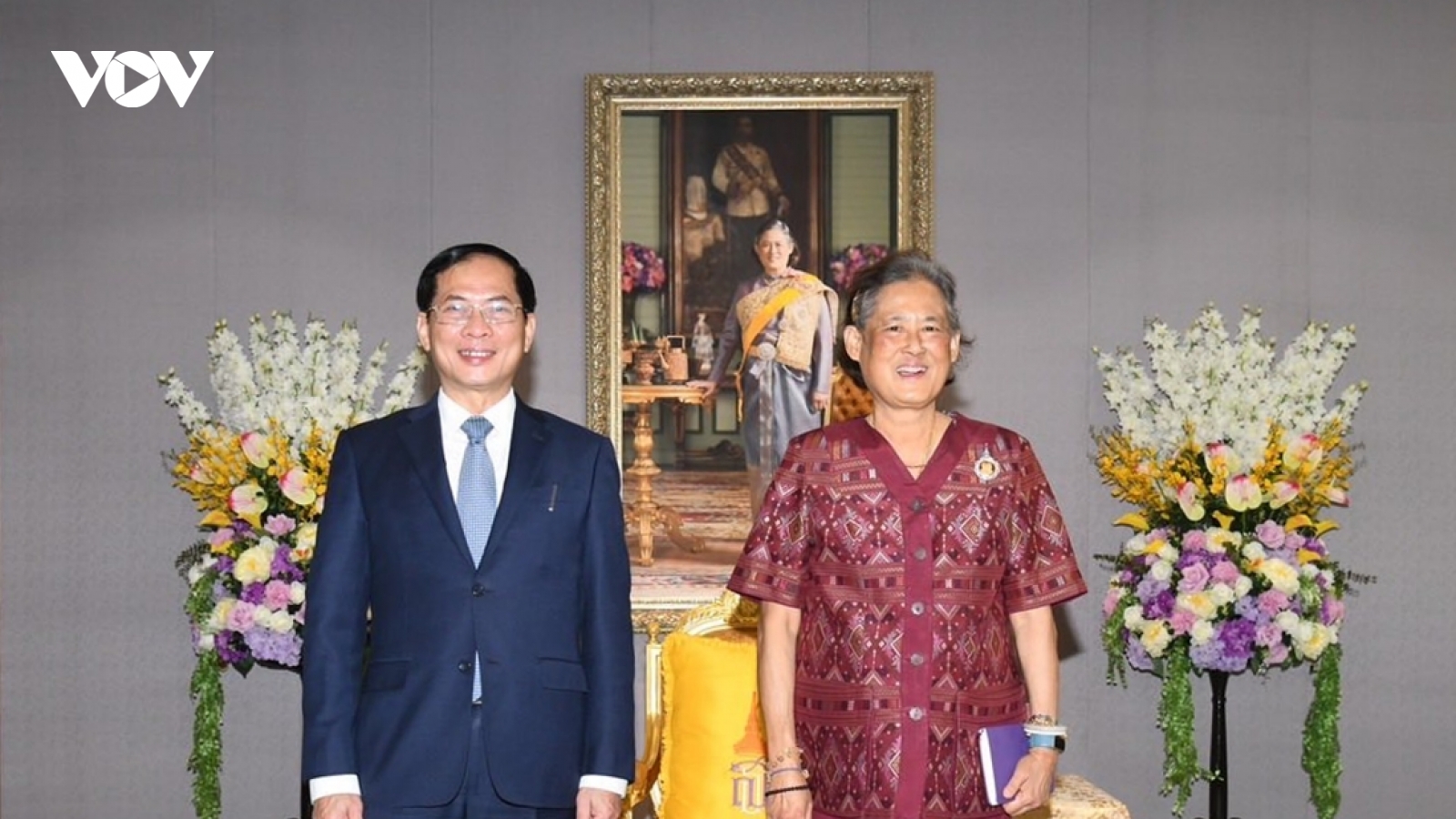Bộ trưởng Bùi Thanh Sơn tiếp kiến Công chúa và chào Thủ tướng Thái Lan