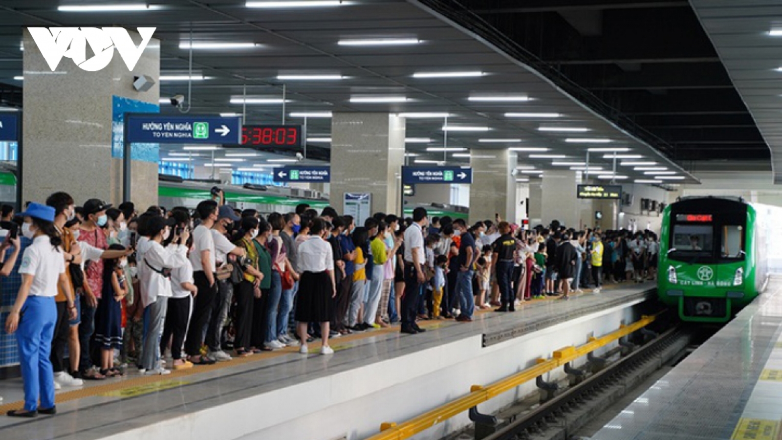 Tết Nguyên đán 2026, Hà Nội miễn phí xe buýt và đường sắt đô thị cho người dân