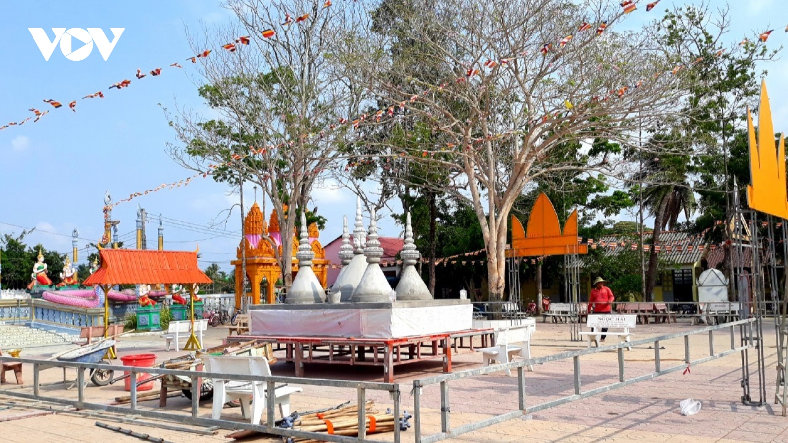 Đời sống khởi sắc, đồng bào Khmer Sóc Trăng vui tươi đón tết Chôl Chnăm Thmây
