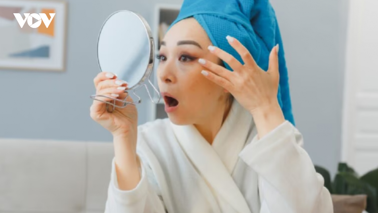 7 dấu hiệu trên khuôn mặt cảnh báo gan nhiễm mỡ