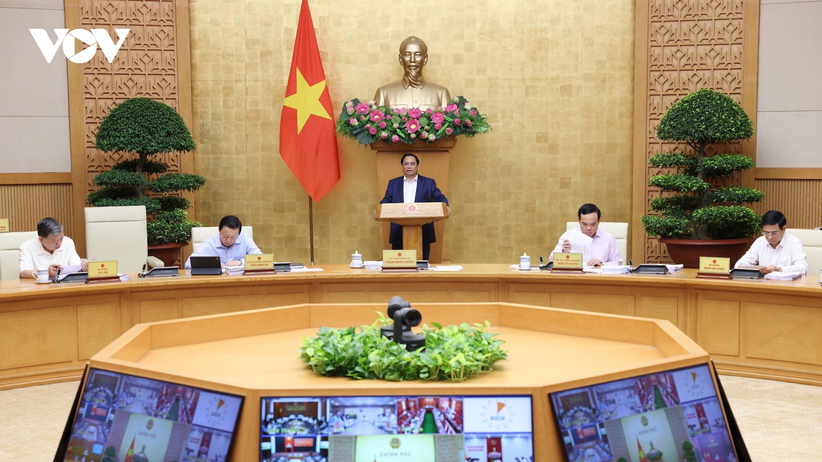 Thủ tướng chủ trì Phiên họp tháng 3, đánh giá tích cực về tình hình kinh tế- xã hội