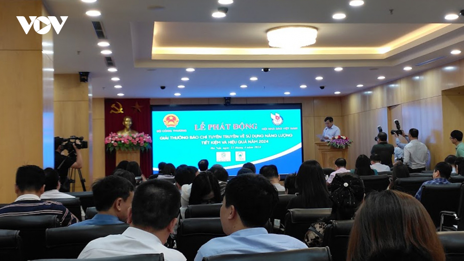 Phát động Giải thưởng báo chí đề tài tiết kiệm năng lượng 2024