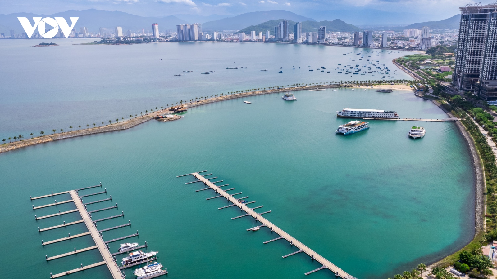 Khánh Hòa: Phát triển bền vững du lịch biển xanh
