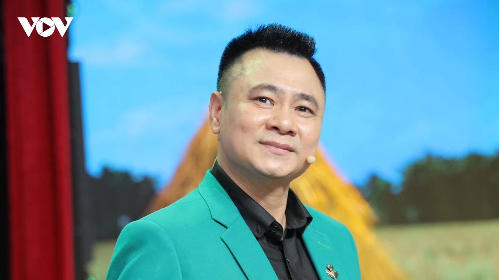NSND Tự Long gây bất ngờ khi tham gia Anh trai vượt ngàn chông gai