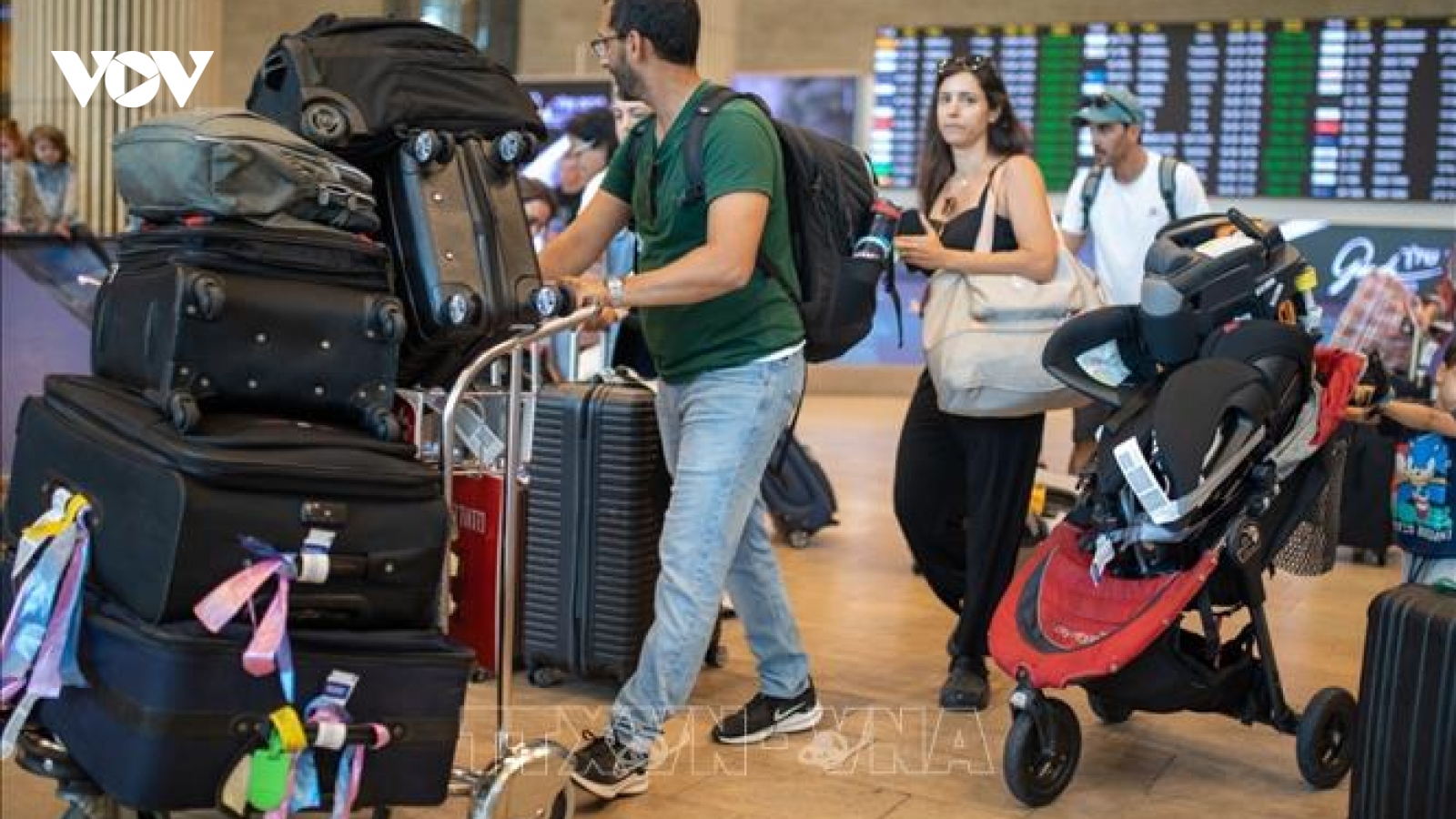 Chiến sự Trung Đông: Nhiều quốc gia khuyến cáo công dân không đến Israel và Iran