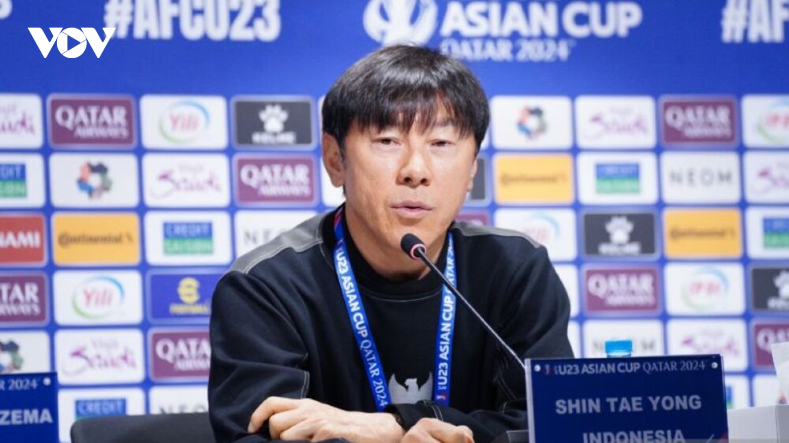 HLV Shin Tae Yong mỉa mai trọng tài, ví trận thua của U23 Indonesia như trò hề