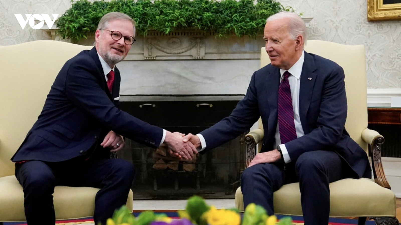 Mỹ, Séc ủng hộ Ukraine và lên án Iran tấn công Israel
