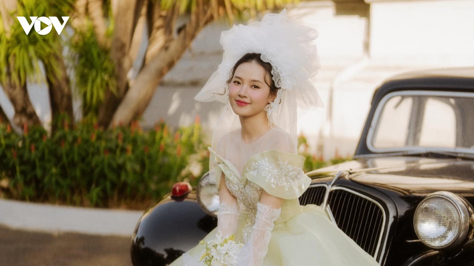 Cuộc sống giàu có của nữ diễn viên Midu, chuẩn bị lấy chồng doanh nhân