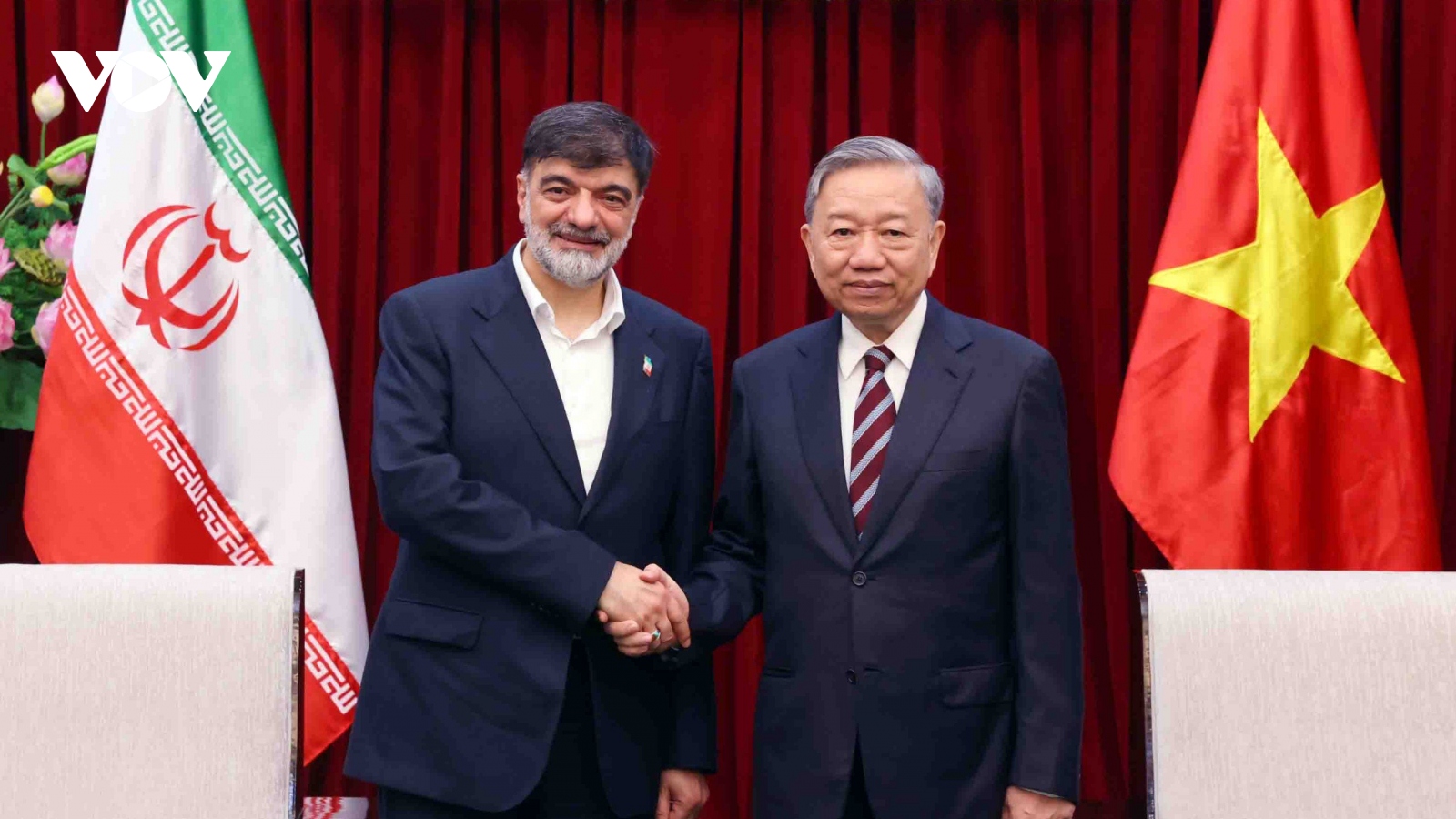 Bộ trưởng Công an Tô Lâm hội đàm với Tư lệnh Thực thi pháp luật Iran