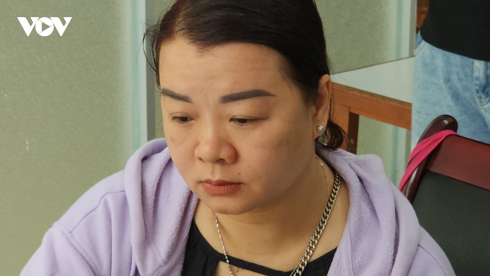 Bắt người phụ nữ để điều tra hành vi lừa đảo, chiếm đoạt gần 10 tỷ đồng