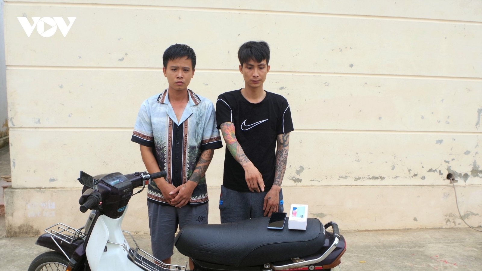 Dở trò tán tỉnh, sau đó cướp giật tài sản của cô gái trẻ tại Kim Sơn, Ninh Bình
