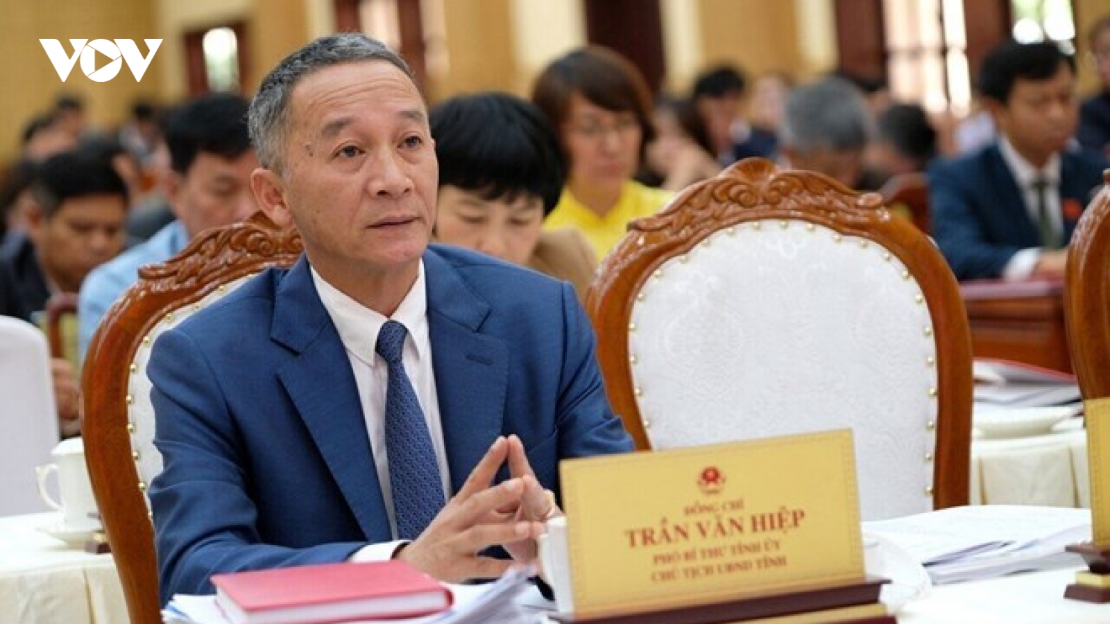 Phê chuẩn bãi nhiệm chức vụ Chủ tịch UBND tỉnh Lâm Đồng