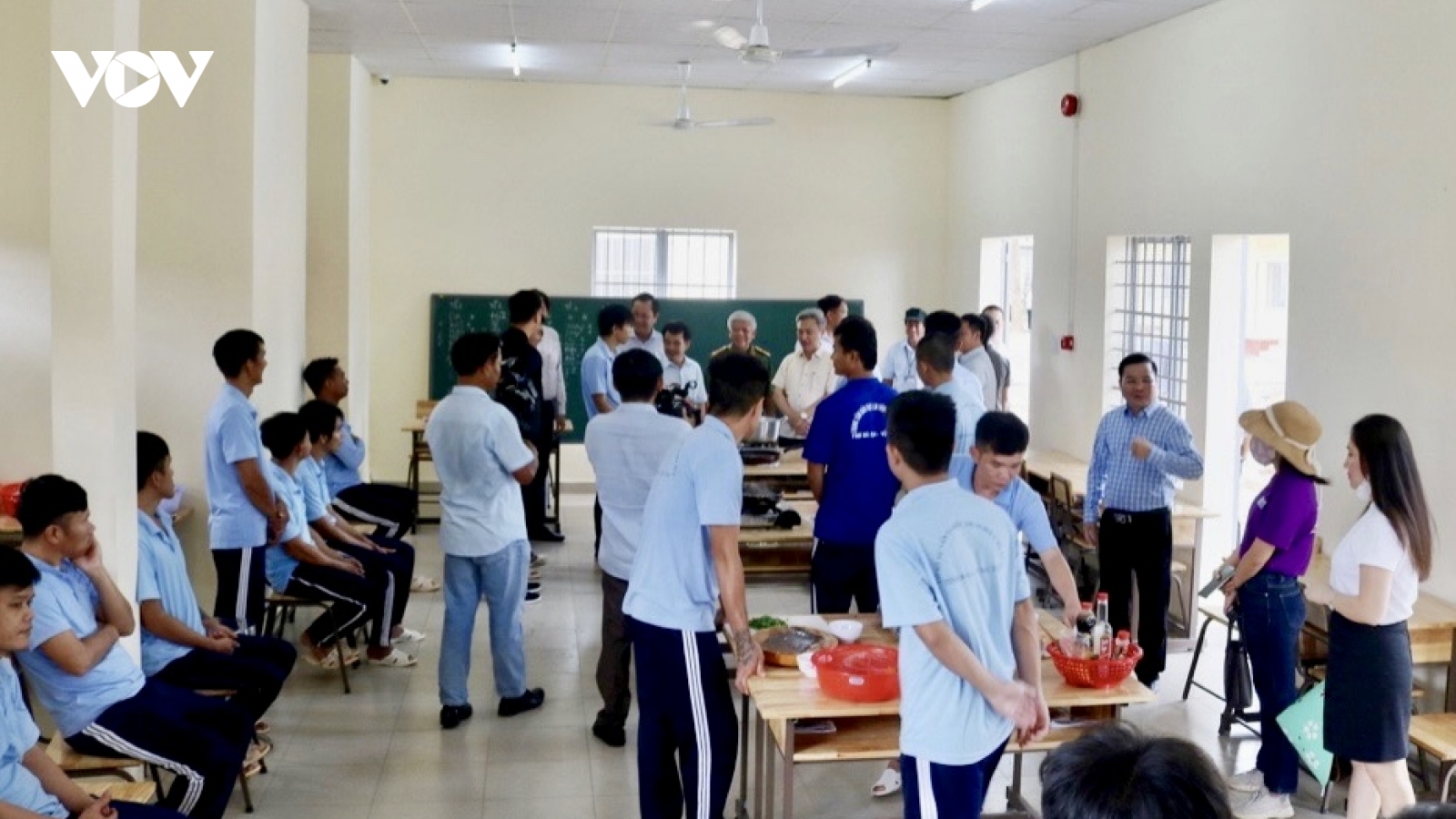 Tạm giam cán bộ của cơ sở cai nghiện có 3 học viên tử vong